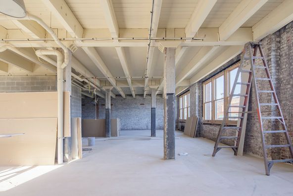 The Fleetwood Building: 232 E 11th St, Chattanooga, TN 37402